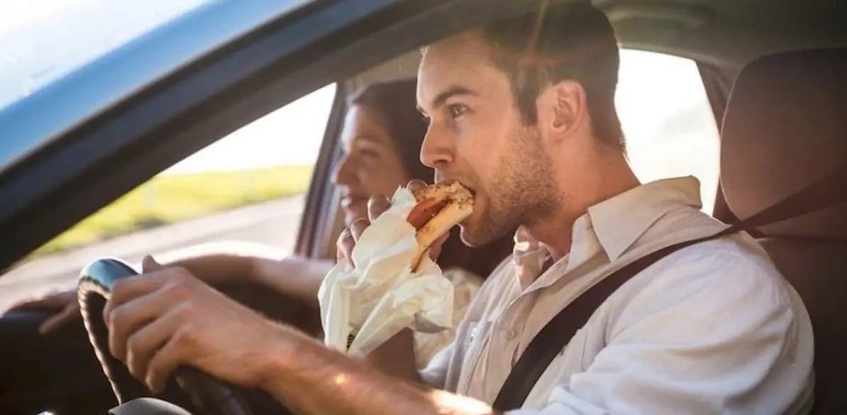 Esophageal disorders and influence in driving Esophagus disorders such as: dysphagia, halitosis and achalasia