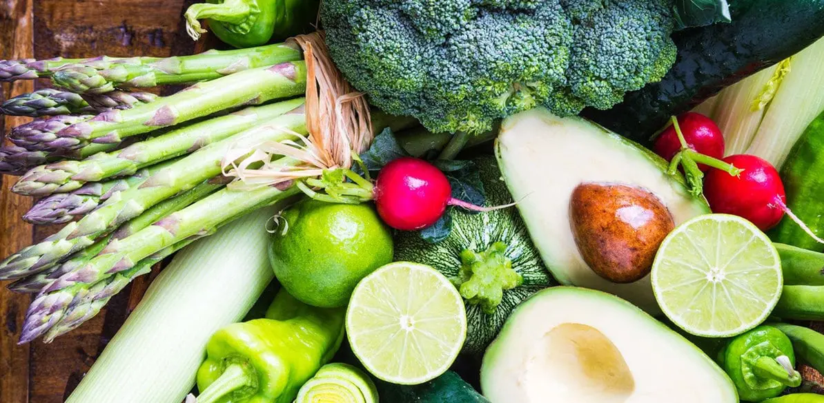 Alteraciones neurológicas en los trastornos de las vitaminas, y su influencia en la conducción La alimentación actual carece, en muchos casos, de vitaminas y minerales que resultan esenciales para la vida