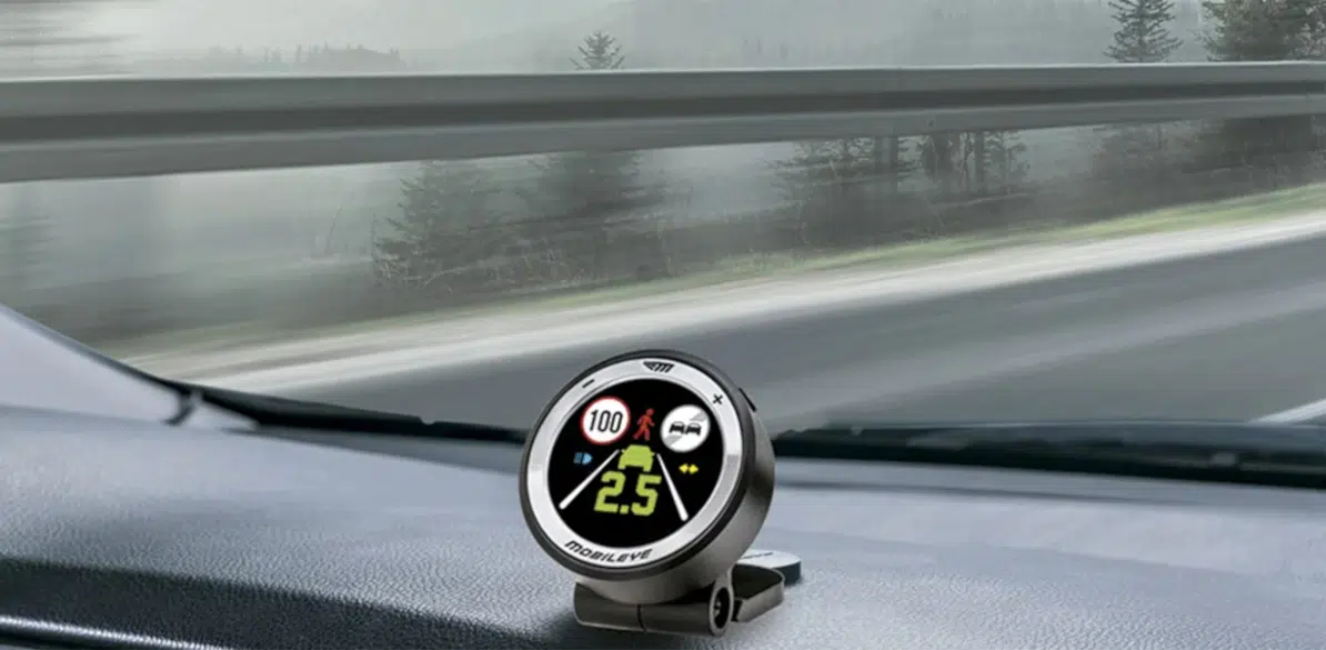 Sistemas ADAS aftermarket Sistemas que evitan las distracciones al volante