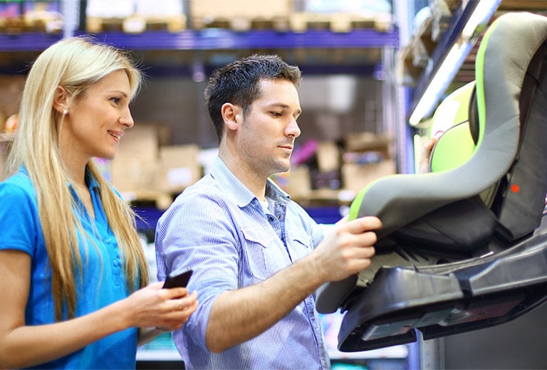 Where to buy a child car seat? The shop where you purchase the car seat is also important. A number of factors should be taken into account to help you make a better choice.