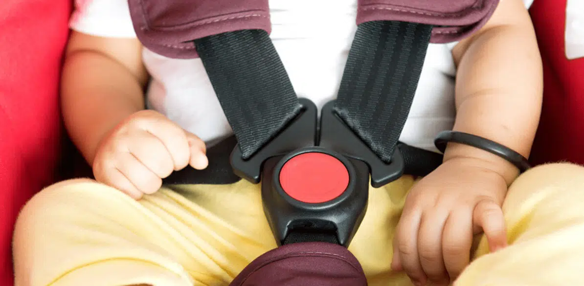 A child restraint system is effective if it is properly installed and the child is securely restrained, in order to provide the greatest possible safety.