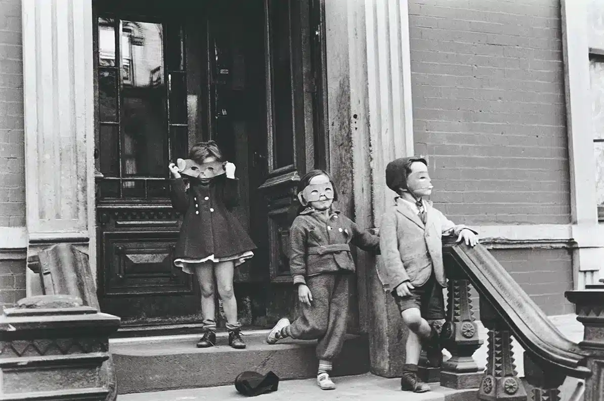 Helen Levitt<br />
New York, c. 1940<br />
© Film Documents LLC, cortesía Zander Galerie, Colonia