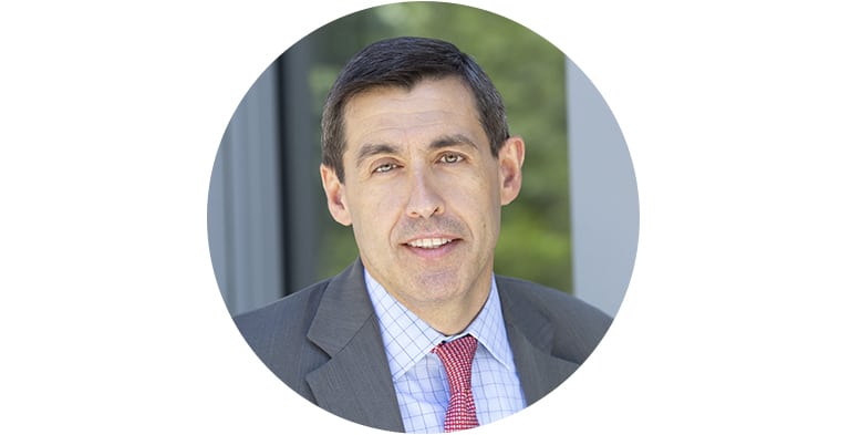 Luis M. Vicera Professor in the Finance Unit and Senior Associate Dean for Executive Education at Harvard Business School and a Research Associate at the National Bureau of Economic Research. Mr. Viceira is a member of the MAPFRE USA Board of Directors (Academic)