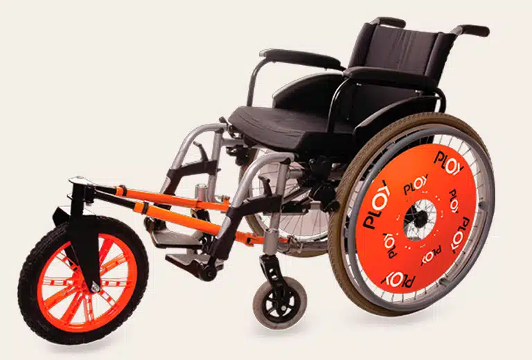 MY PLOY My Ploy is a portable and easy-to-assemble accessory that offers traditional wheelchair users more freedom, agility and independence