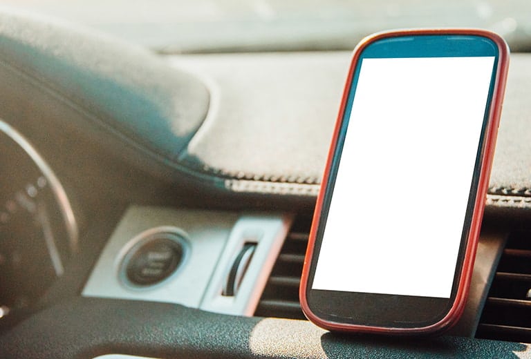 Teléfono móvil, cansancio, somnolencia y distracciones al volante distracciones al volante