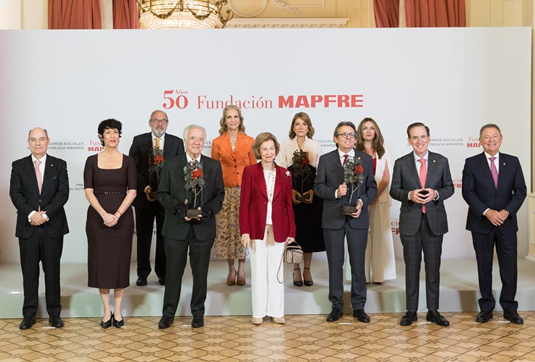 Su Majestad la Reina Doña Sofía preside la entrega de los Premios Sociales de Fundación MAPFRE