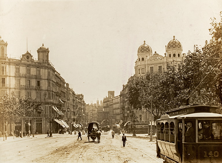 Vista de la Puerta del Ángel, 1902