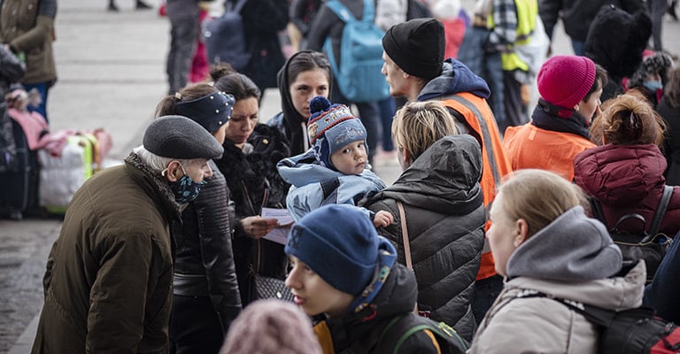 Estamos al lado de los ciudadanos ucranianos desplazados por la guerra